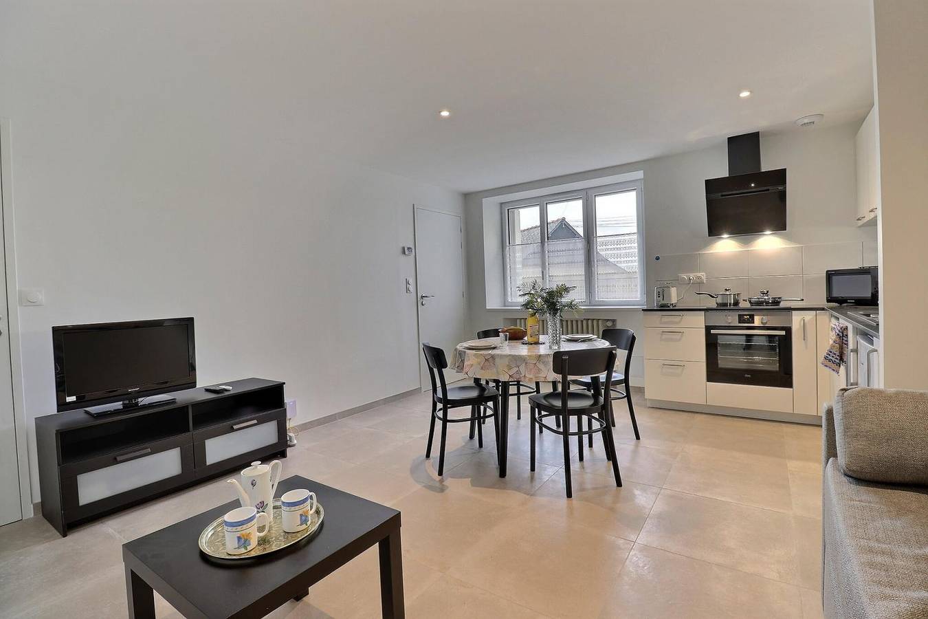 Côté Cour in Chavagne, Région de Rennes