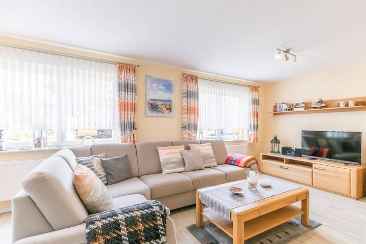 Ferienhaus für 7 Personen, mit Garten und Balkon - 1