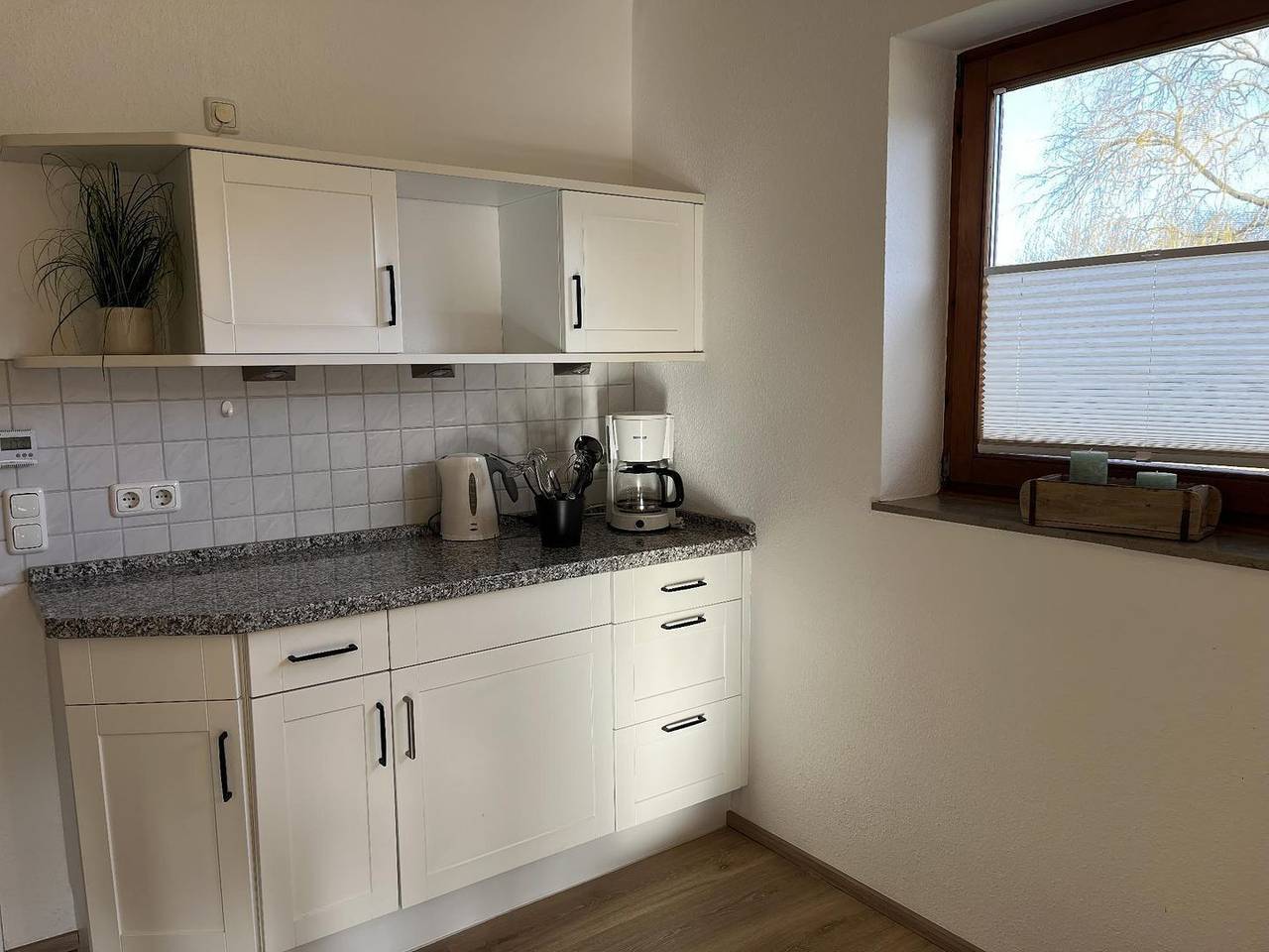 Ganze Wohnung, Gemütliche Ferienwohnung mit überdachter Terrasse, Wlan und Garten in Lemkenhafen in Westfehmarn, Lemkenhafen