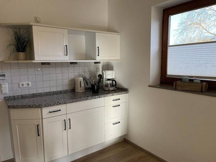 Ferienwohnung für 2 Personen, mit Terrasse und Garten in Lemkenhafen - 3
