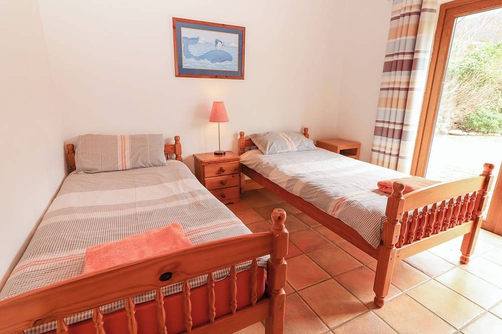 Finn House, pet friendly in Castlegregory, County Kerry in Dingle Peninsula