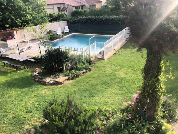 Gîte pour 2 personnes, avec jardin à Lodève