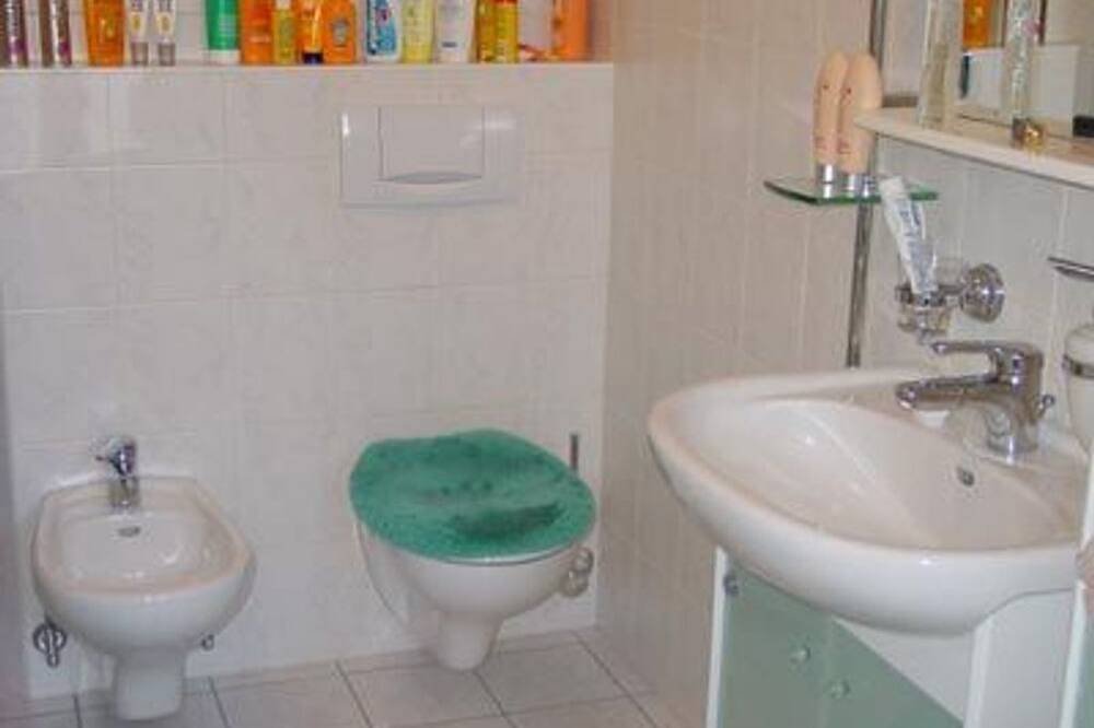 Ganze Wohnung, Haus Akasha - Ferienwohnung bis 2 Personen in Greveling, Nieblum