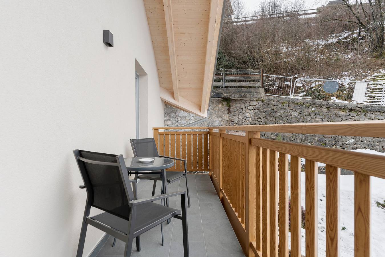 Ganze Wohnung, Ferienwohnung 'Alpen Blumen Stella Alpina' mit Bergblick, Terrasse und Wlan in San Lorenzo in Banale, Brentagruppe