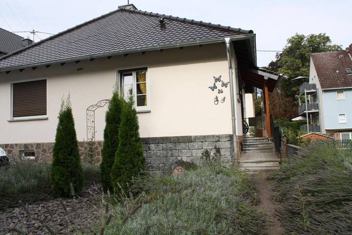 Ferienhaus für 6 Personen, mit Balkon und Terrasse sowie Garten in Bendorf