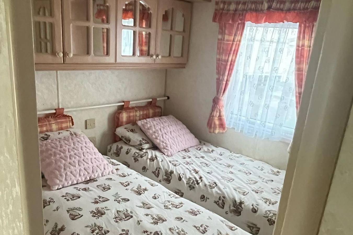 2 Bedroom Caravan - Sleeps 6 - Seaside, Parking in Towyn, Conwy und Umgebung
