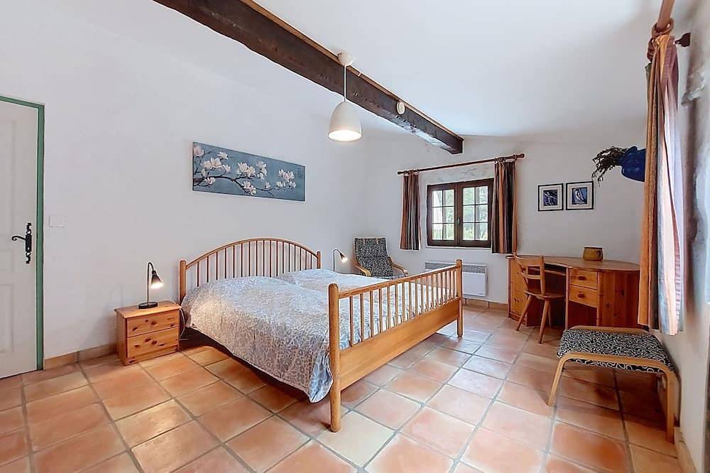 Belle maison de vacances privée avec Wifi, piscine privée, Tv, terrasse et animaux admis in Flassans-sur-Issole, Côte méditerranéenne (France)
