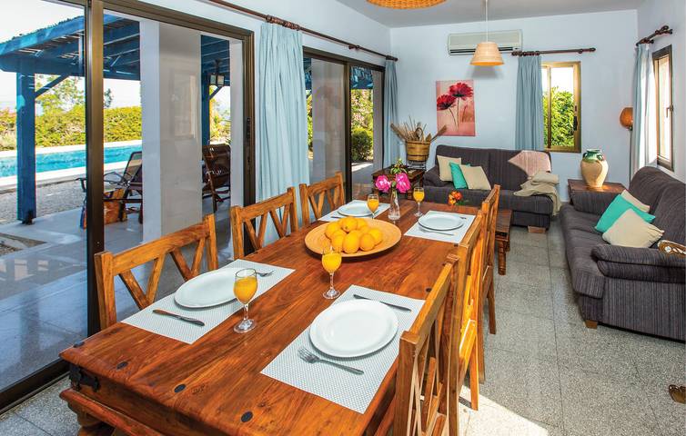 Location de vacances pour 4 personnes, avec terrasse et piscine à Chypre - 3