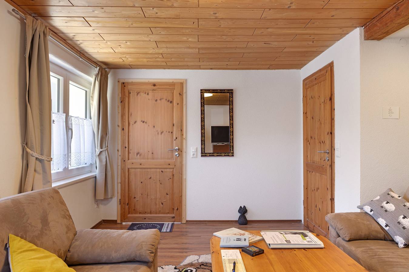 Apartamento entero, Apartamento 'Al pie del Kreuzberg' con Wi-Fi in Bischofsheim an der Rhön, Rhön-Bayern
