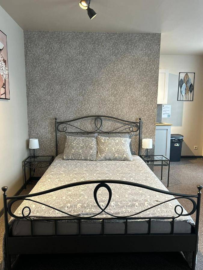 Location de vacances pour 2 personnes à Fosses-la-Ville - 2