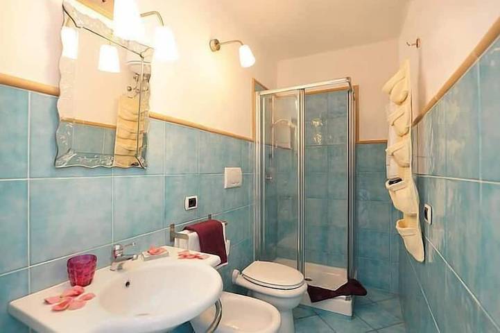 Appartement entier, Ciliegia by Amalfivacation.it - Sea View, Few Steps from the Beach in Minori, Sorrento Coast