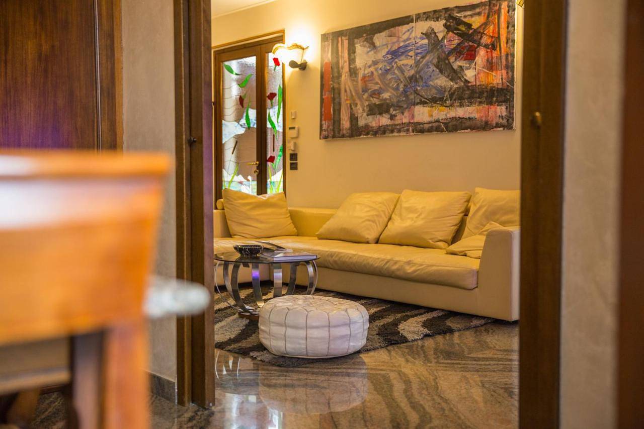 Villa Ivana in Desenzano del Garda, Prealpi Gardesane