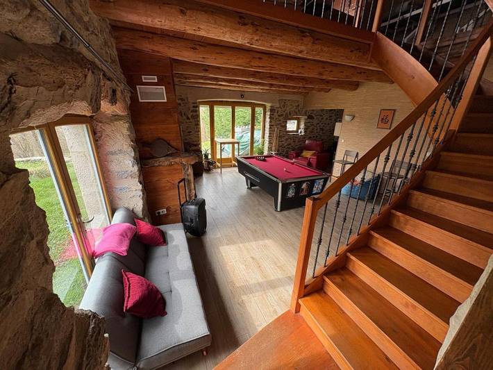 Location de vacances pour 11 personnes, avec jardin et vue à Retournac - 3