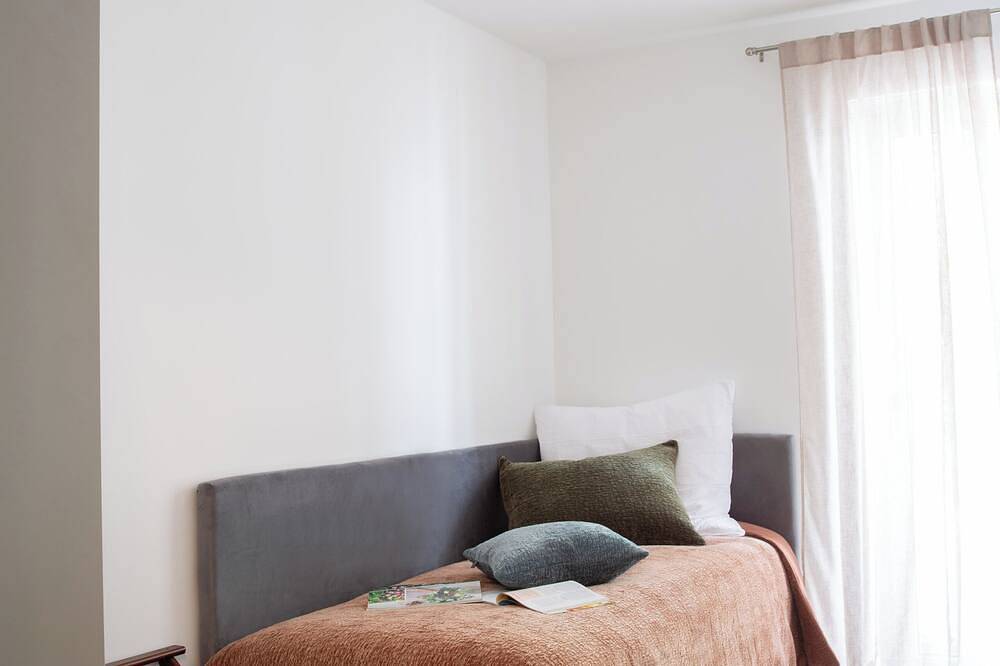 Ganze Wohnung, Große Designer Wohnung mit Terrasse bei München in Unterschleißheim, Oberbayern