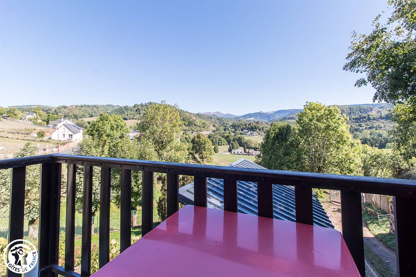 La Feuilleraie in Saint-Sauves-d'Auvergne, Parc naturel régional des Volcans d'Auvergne