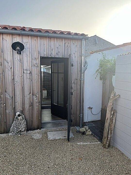 Gîte pour 6 personnes, avec terrasse et jardin à Dolus-d'Oléron - 2