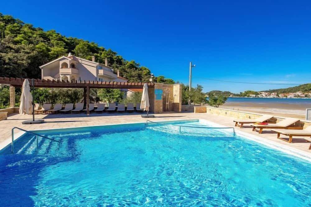 Casa vacanza a Rab a partire da 129€ a notte