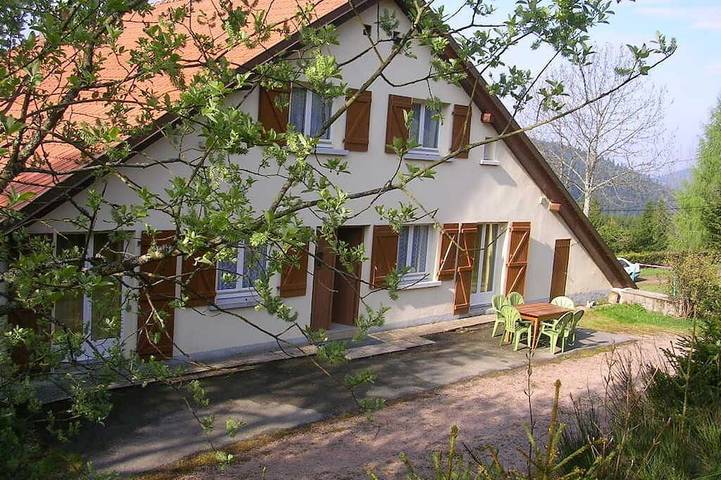 Gîte pour 12 personnes, avec jardin à Ban-sur-Meurthe-Clefcy