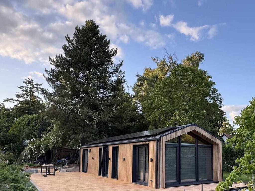 Ferienhaus in Mardorf mit Schwimmbecken in Mardorf, Neustadt am Rübenberge