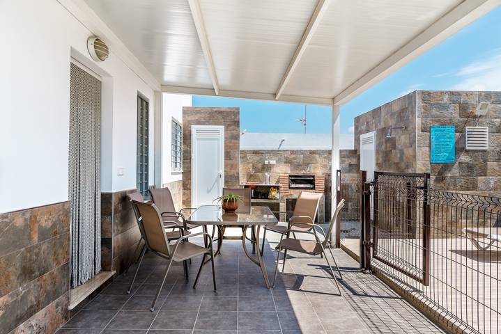 Elegante Villa Nueva Cascada con piscina, Wi-Fi y terraza (Para Familias) in Conil de la Frontera, Costa de la luz