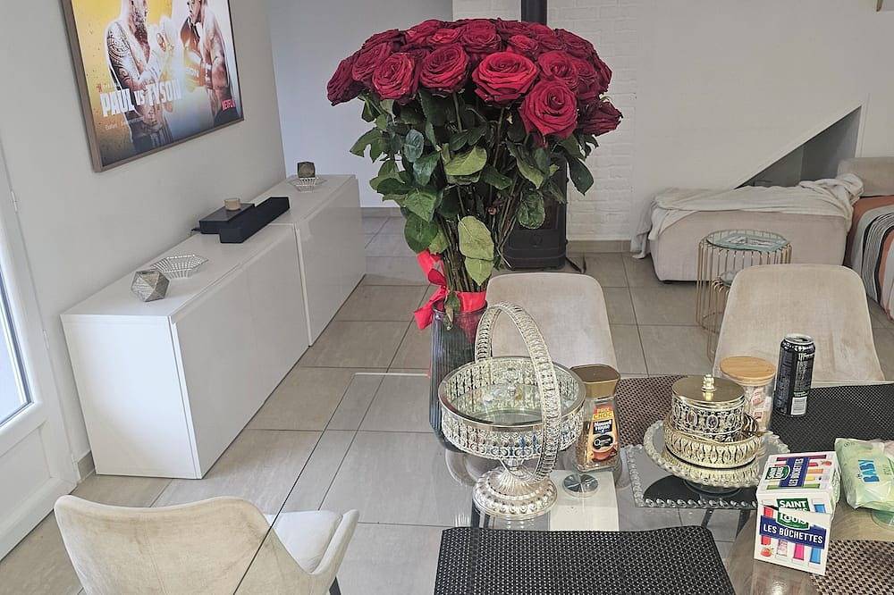 Auberge Emmanuel in Drancy, Sena-Saint Denis