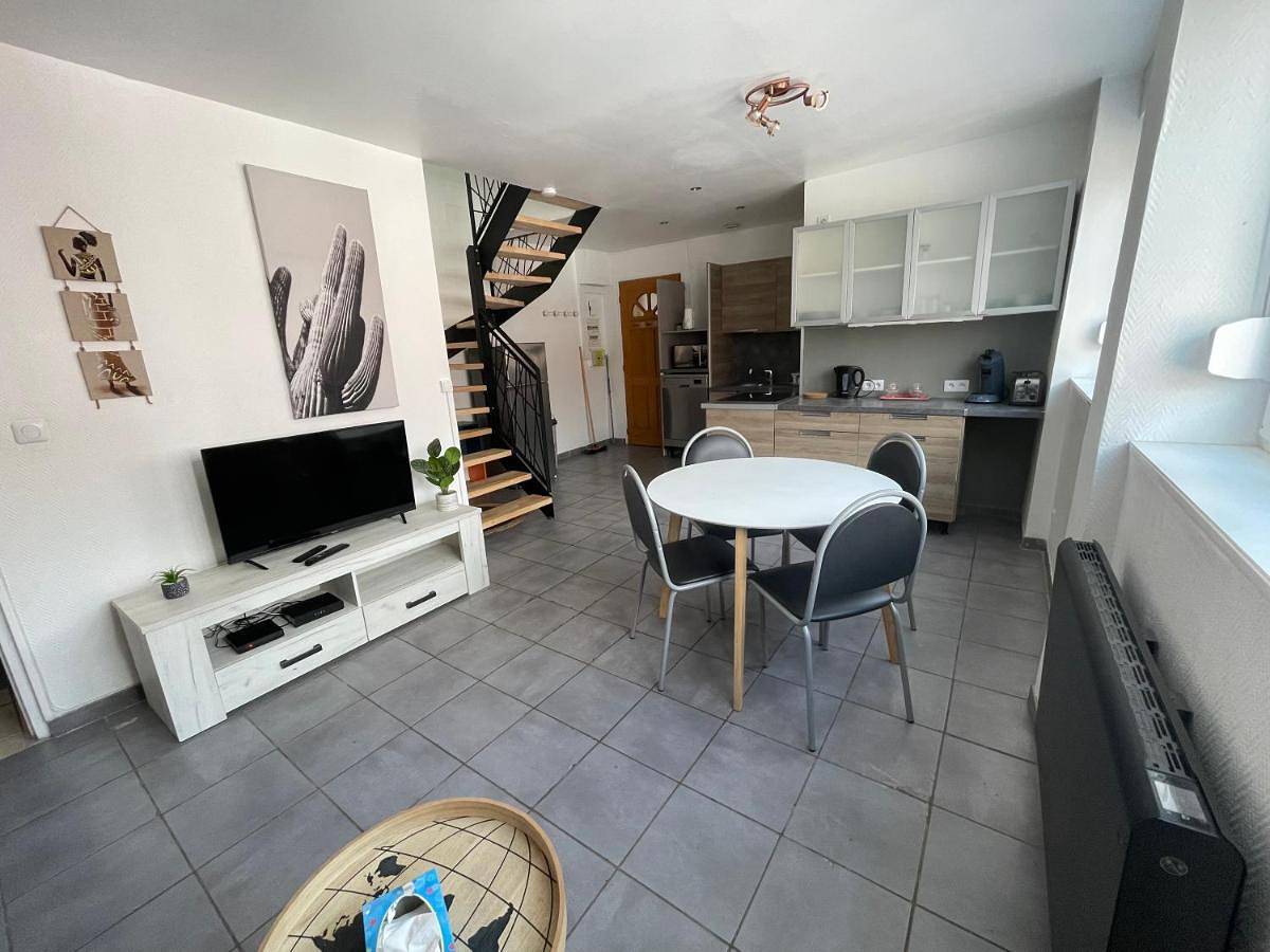 Appartement entier, Appart 2 à croix in Croix (homonymie), Région de Lille