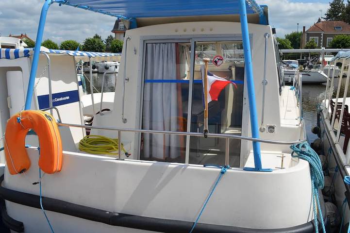 Péniche pour 8 personnes à Pontailler-sur-Saône