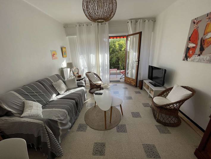 Apartamento vacacional entero, Piso luminoso cerca de la playa, totalmente equipado y todo a pie! in Les Sablettes, La Seyne-sur-Mer