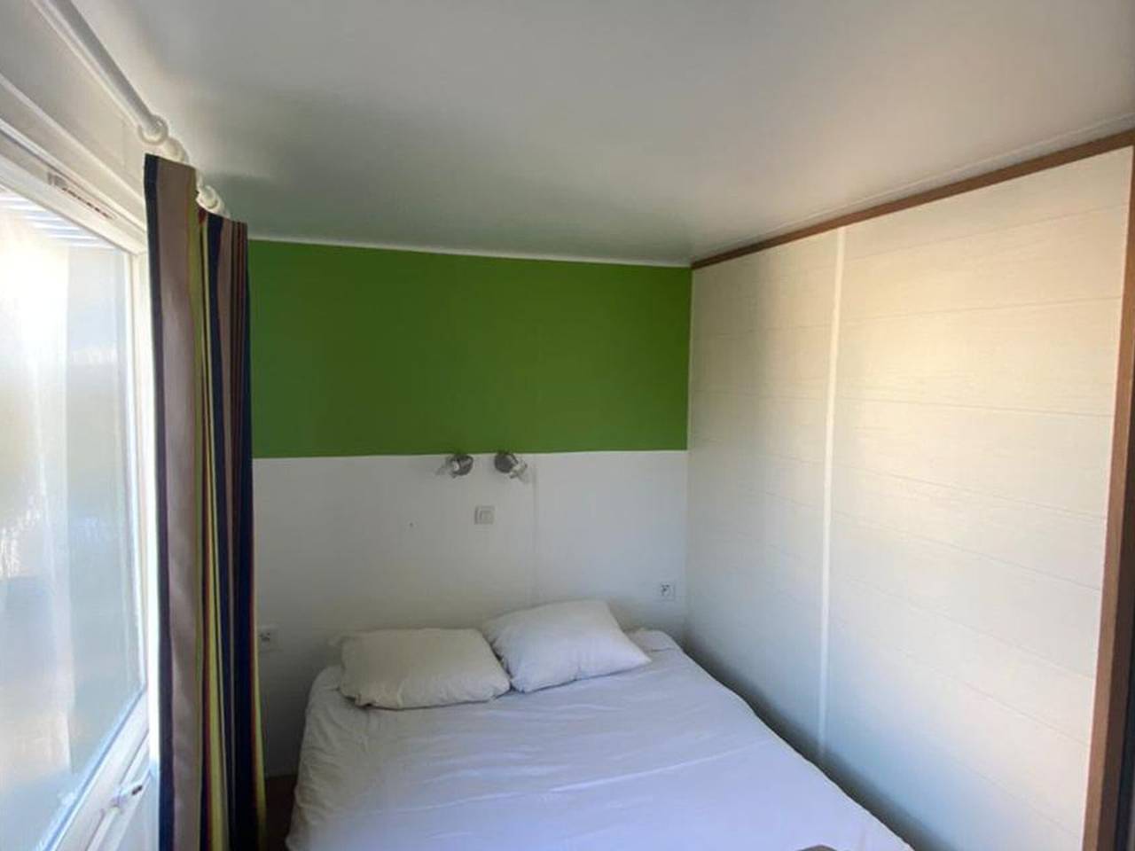 Mobil-home confortable avec terrasse pour 5 personnes in Martiel, Quercy