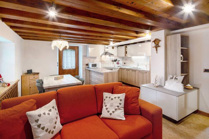 Gîte pour 6 personnes, avec balcon et jardin, animaux acceptés à Falcade - 4
