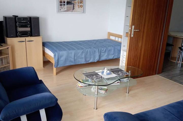 Ferienwohnung für 5 Personen, mit Garten in Burladingen - 2