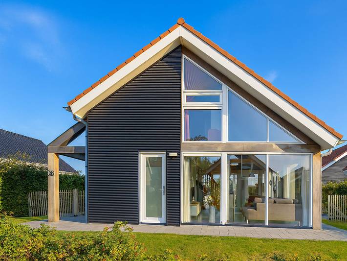 Ferienhaus für 6 Personen, mit Terrasse und Garten in Renesse