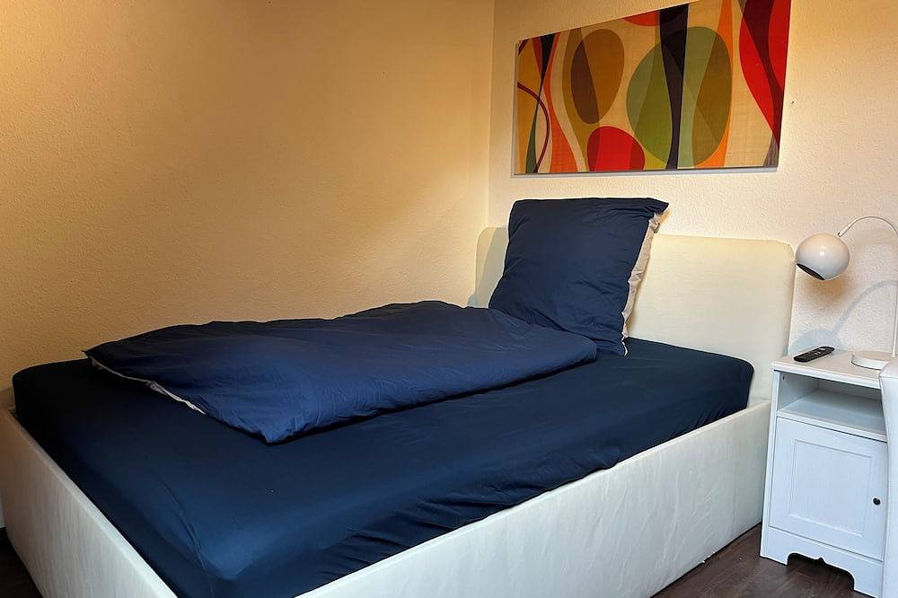 Ganze Wohnung, Gemütliche Dachgeschosswohnung in ruhiger Lage in Nürnberg, Franken