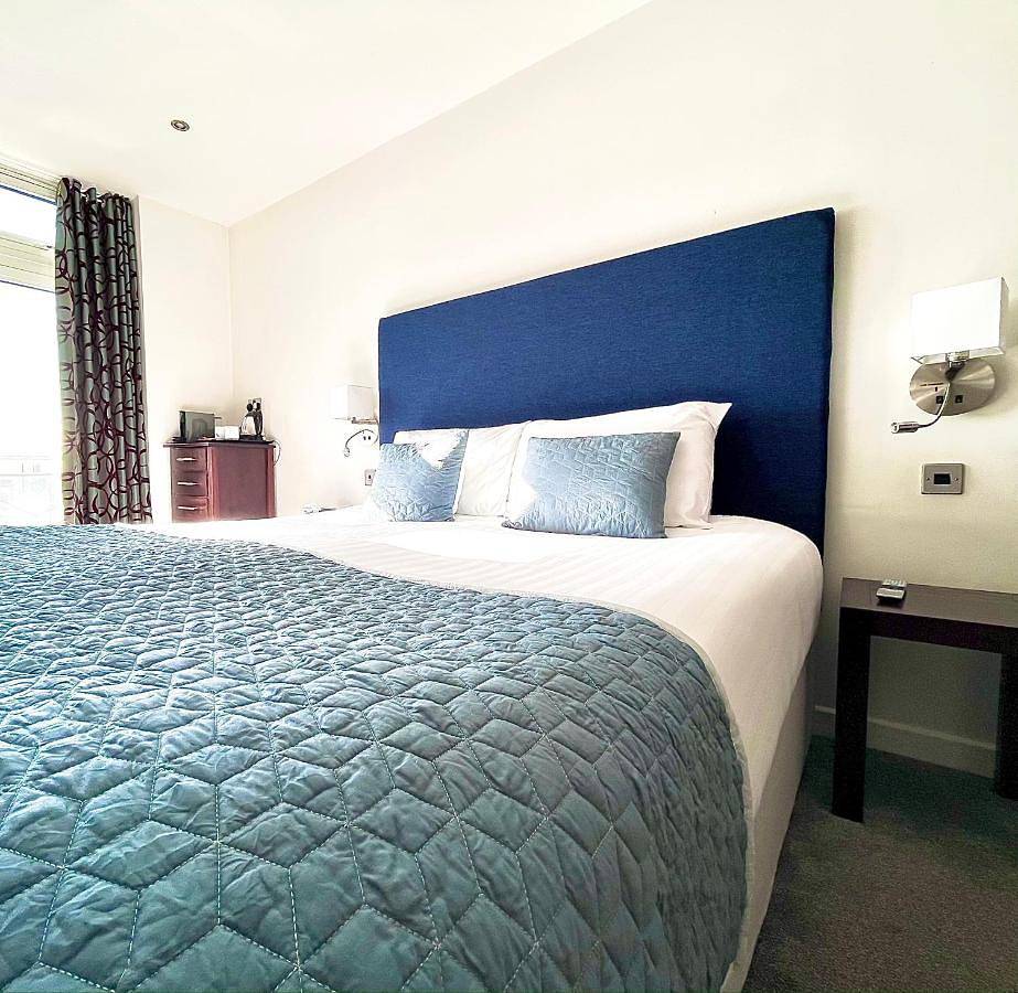 Deluxe Double Sea View Room in Lytham St Annes, Blackpool Pleasure Beach