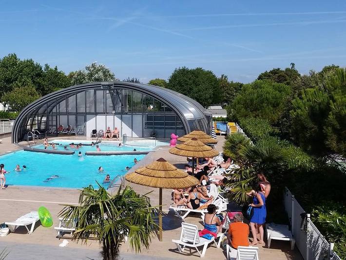 Camping Le Beaulieu - Mobile home 2 persons - Eco Mitoyen (adjoining another rental property) in Puilboreau, La Rochelle region