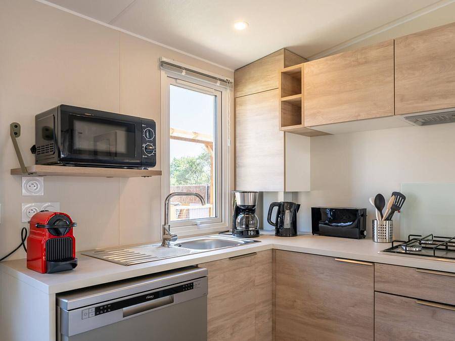 Camping Le Riva Bella  - Mobilhome 6 personas - Mobil-home | Premium | 3 Dormitorios | 6 Pers | Terraza elevada | Aire acondicionado | Tv in Ouistreham, Región de Caen