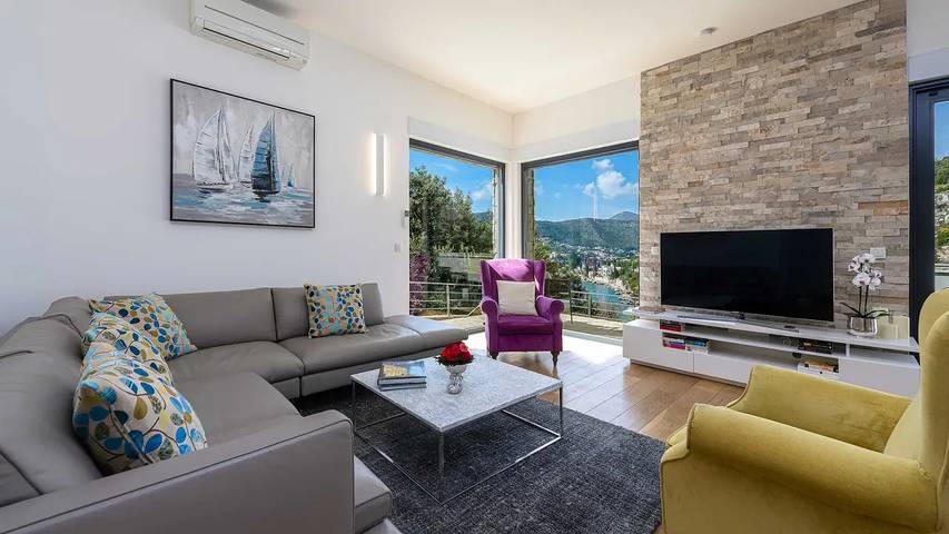 Villa pour 13 personnes, avec sauna ainsi que terrasse et piscine à Zaton