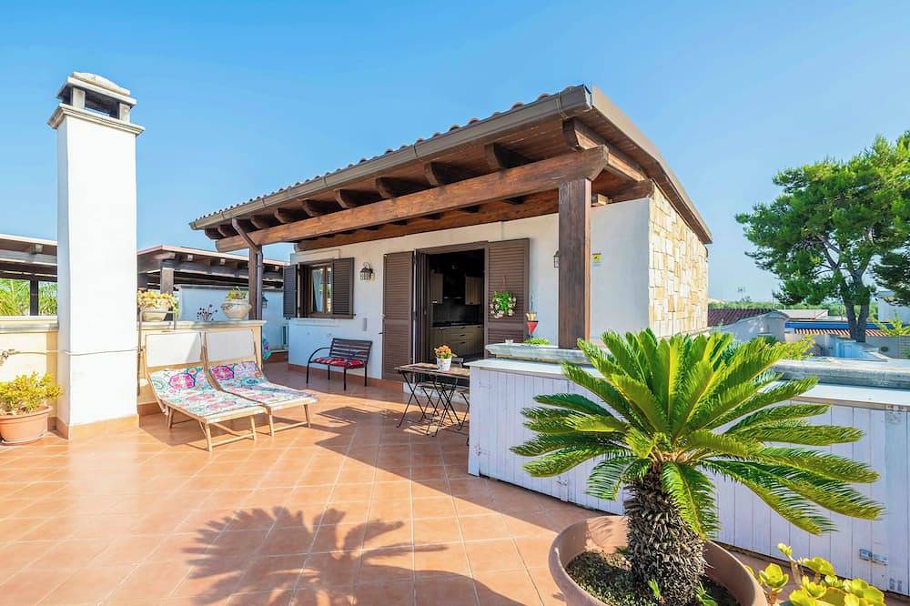 2 Bedroom Villa in Bisceglie in Bisceglie, Barletta-Andria-Trani
