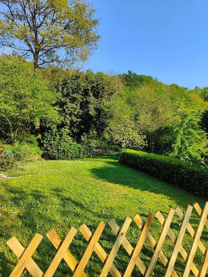 Location de vacances pour 6 personnes, avec jardin et vue à Brouains - 2