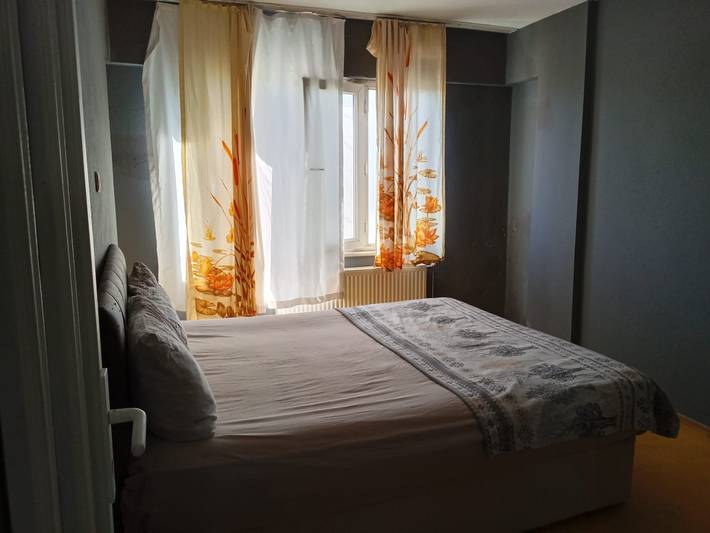 Apartamento de 4 dormitorios con vistas al río, jardín y registro de entrada automático las 24 horas, todos los días in Edirne, Región del Mármara