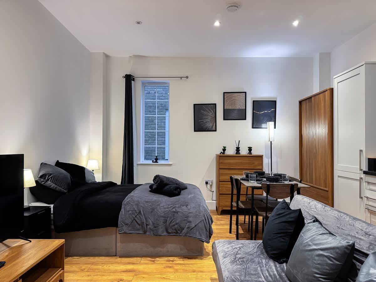 Entire apartment, Bright & Cosy 1-Bed Home | Heart of Maidstone in Kent