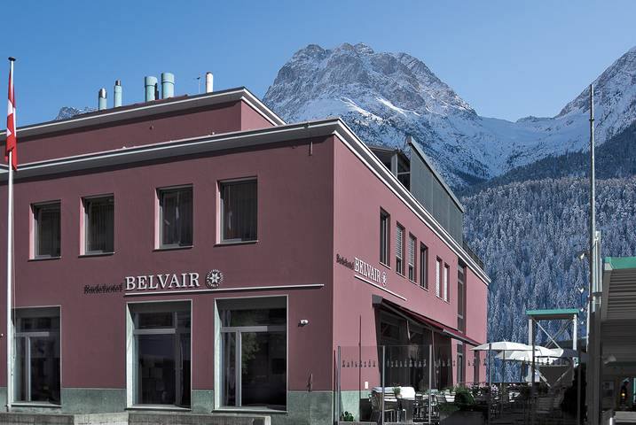 Badehotel Belvair - Doppelzimmer Salon "moderna" mit separatem Salon, Dusche und Wc in Scuol, Unterengadin