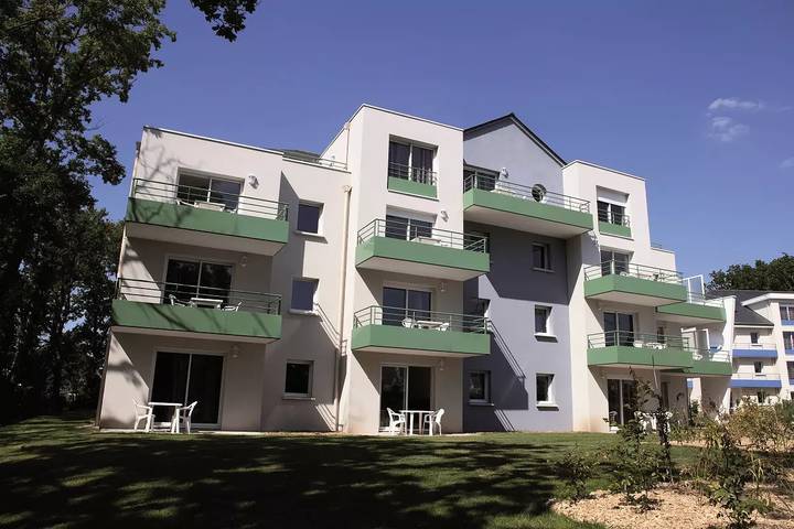 Gîte pour 2 personnes, avec piscine à Plescop - 2