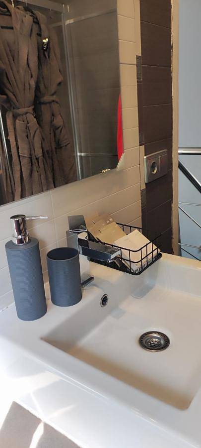 Casa rural para 2 personas, con vistas y balcón en Gozón - 4