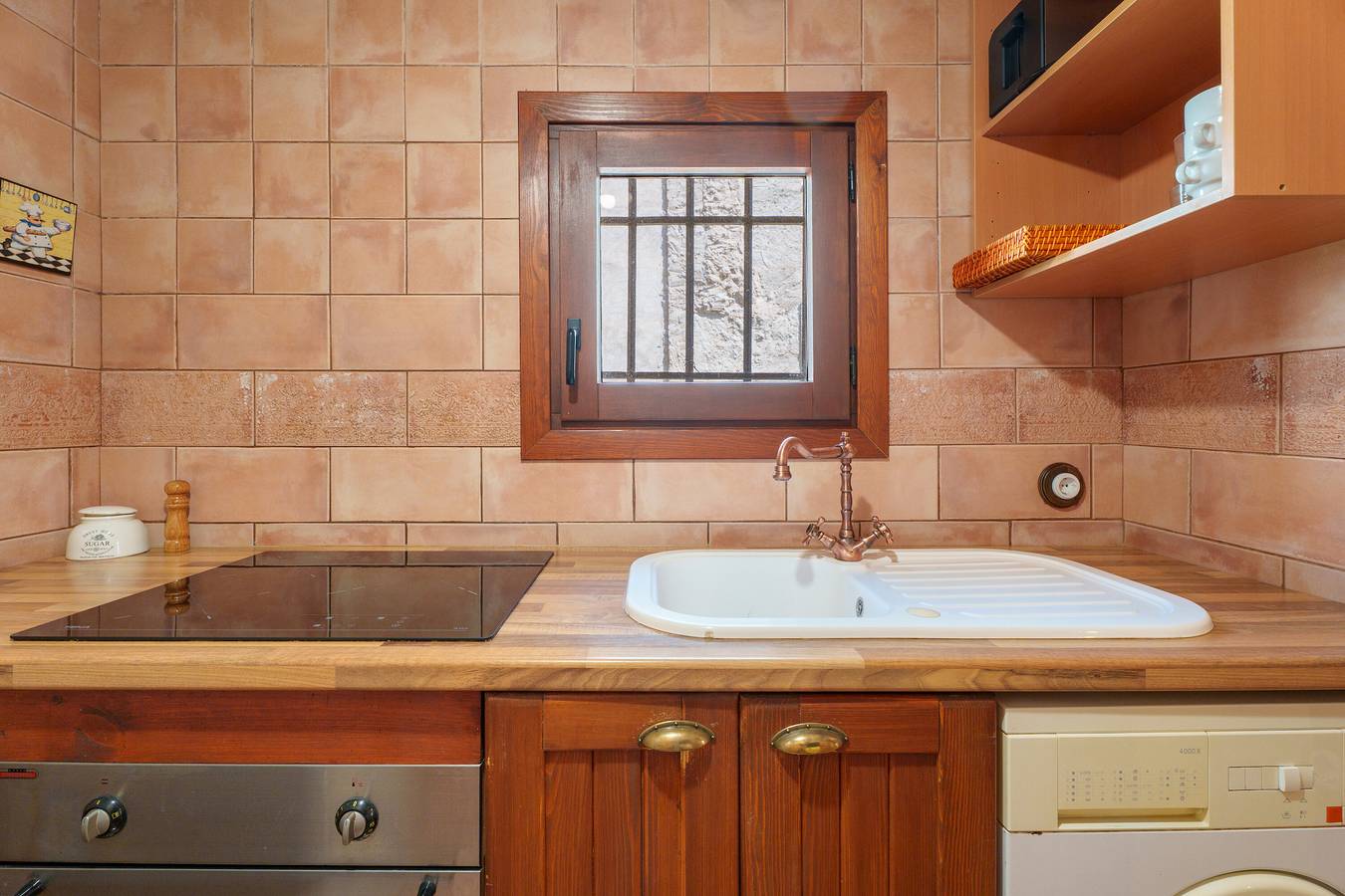 Landhuis 'Casa Antiga 15' met uitzicht op de bergen, gedeeld zwembad en Wi-Fi in Los Santos (Valencia), Castielfabib