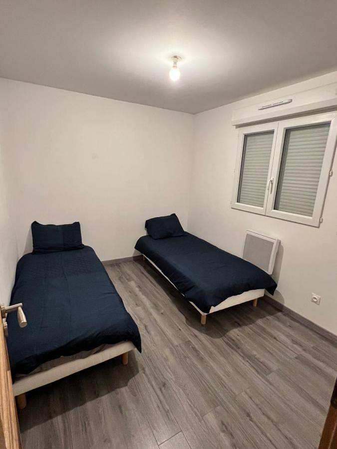 Appartement entier, Appartement F3 avec 2 chambre aéroport Orly à 20mn in Saint-Michel-sur-Orge, Essonne