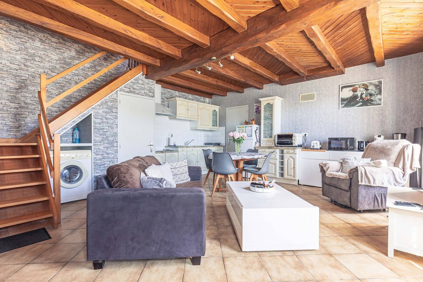 Ganze Wohnung, Apartment 'Chez Catherine Et Gérard' mit privater Terrasse, Wlan und Klimaanlage in Tonnay-Charente, Rochefort und Umgebung