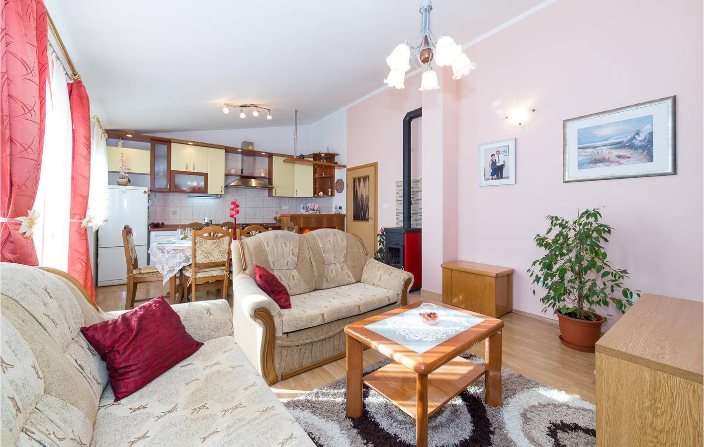 Ferienhaus für 12 Personen mit Pool in Kastel Luksic, Kaštela
