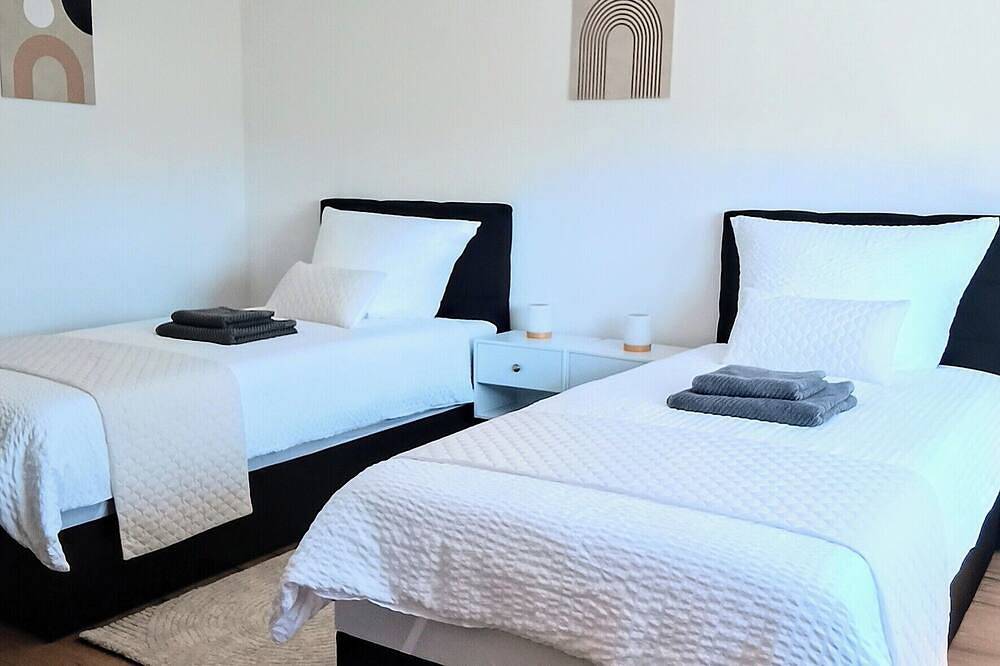 Ganze Wohnung, G.A.D.D Ferienwohnung 003\nglück an der Donau \nbest Premium Living 24/7 Check in in Straubing, Ostbayern