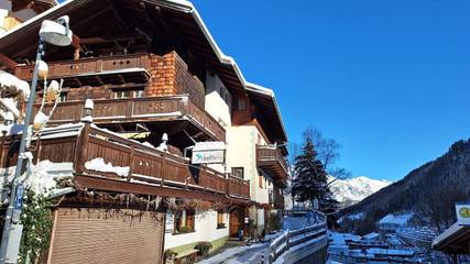Hütte für 2 Personen, mit Balkon und Ausblick am Arlberg